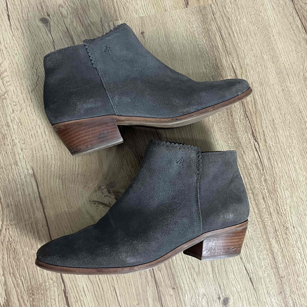 Jack Rogers Dark Grey Bailee Suede Ankle Bootie Size 7.5